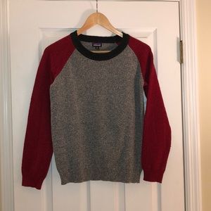 Patagonia sweater size XS
